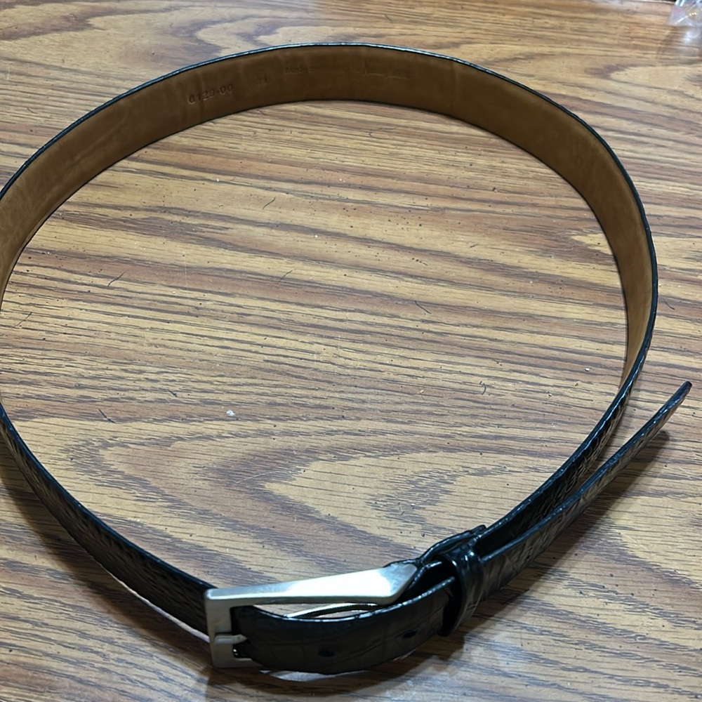 Neiman Marcus Genuine Italian leather black belt 38”.